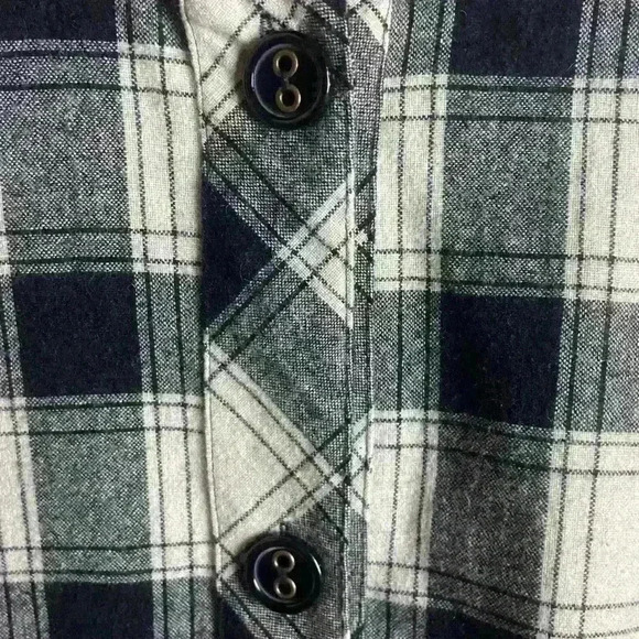 Coldwater Creek Size 1X Pea Coat Flannel Plaid Shaket Wool Black Button Down - Picture 6 of 7